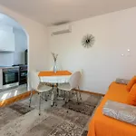 Apartamento Evica 1 *