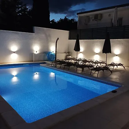 Evica 1 Appartement *