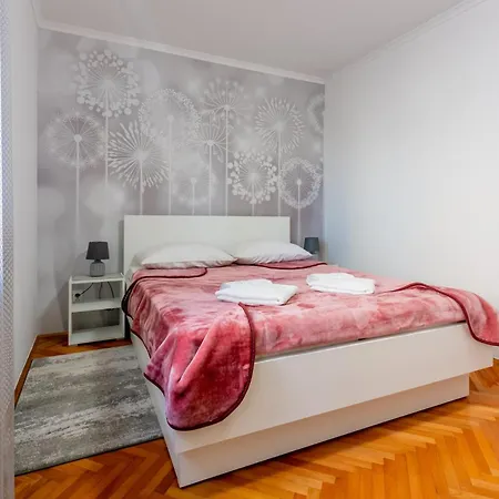 Evica 1 Crikvenica